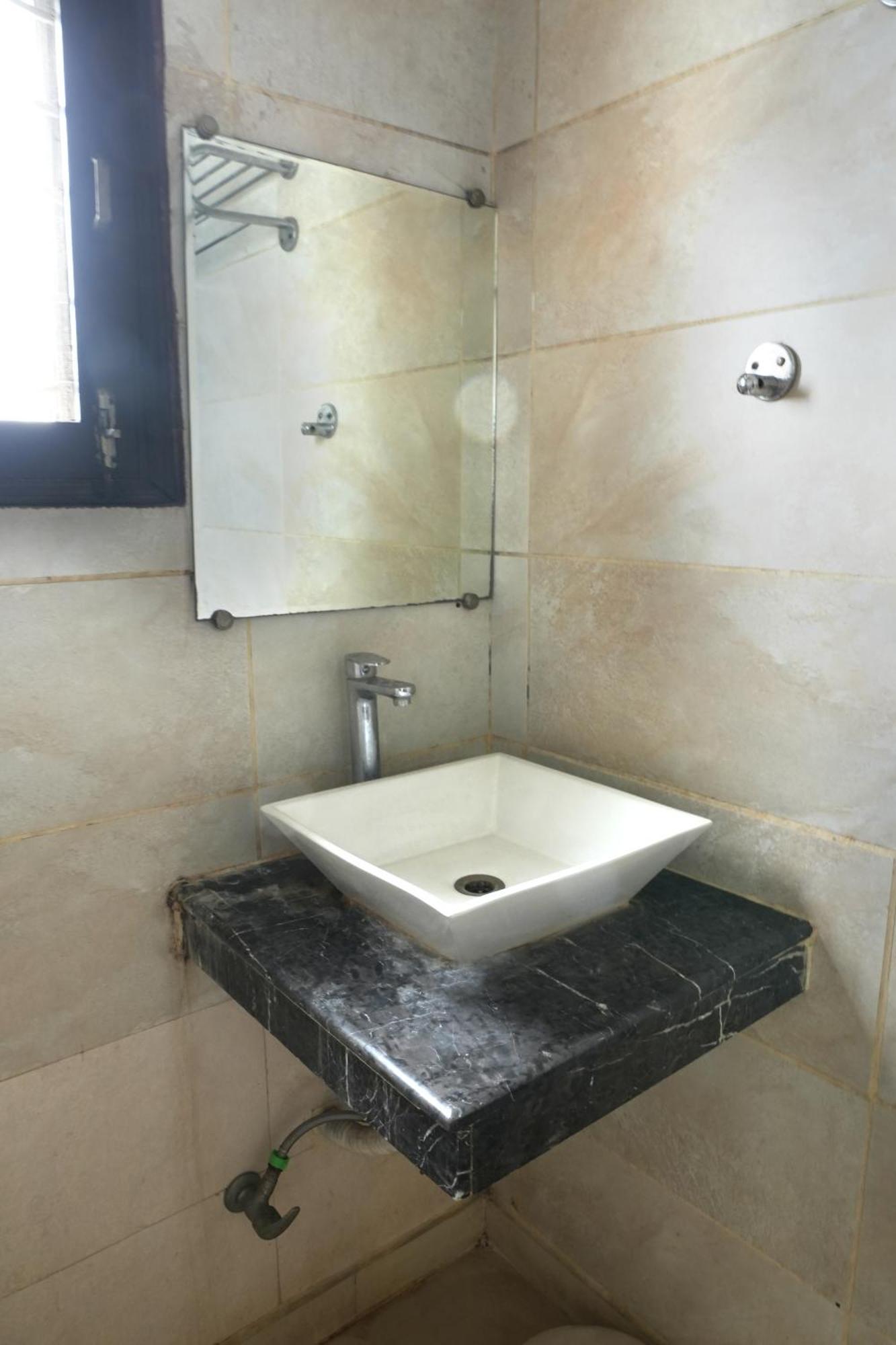 Hotel Elite Sector 45 I Gurgaon Central I Couple Friendly Luaran gambar