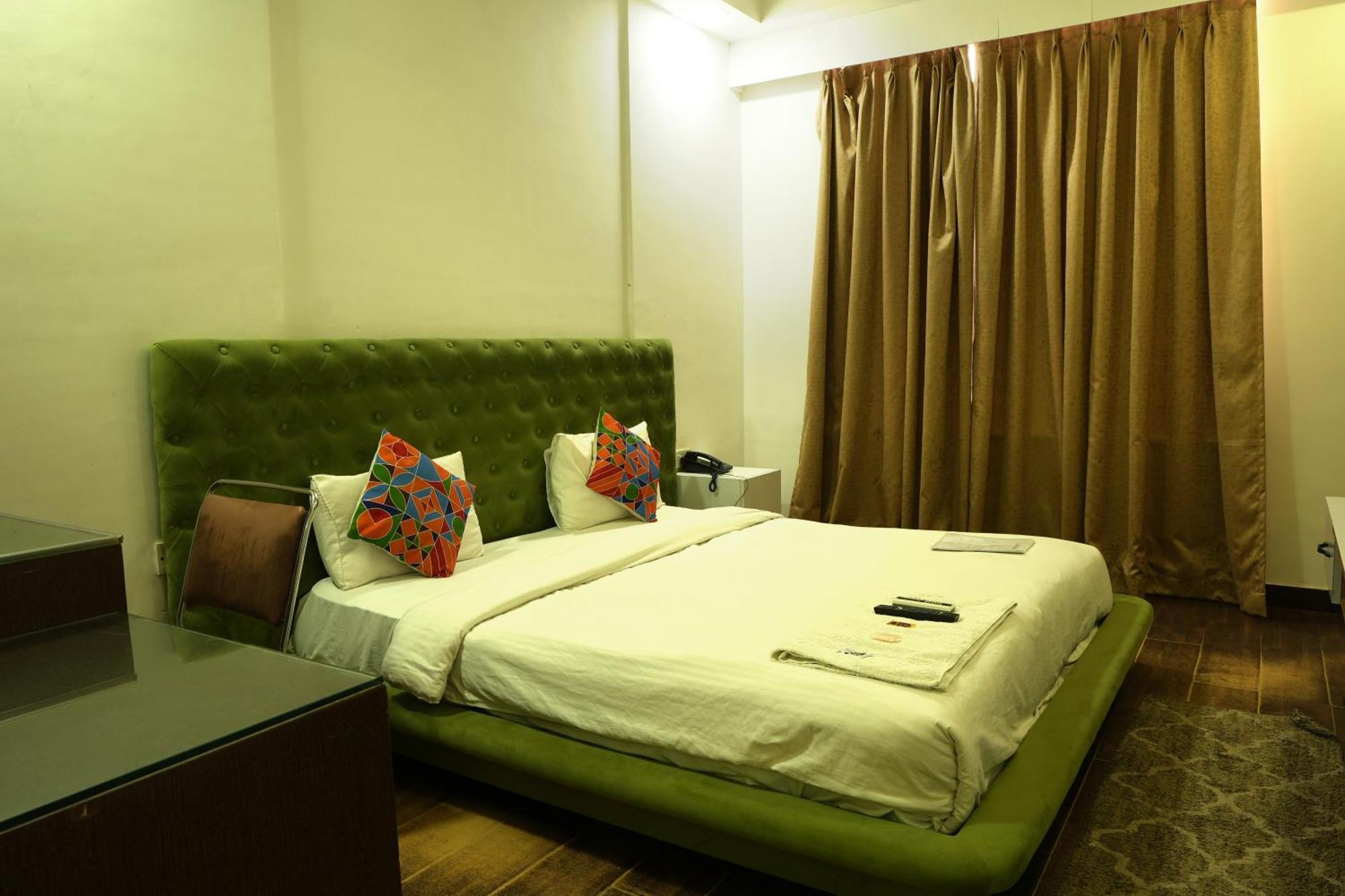 Hotel Elite Sector 45 I Gurgaon Central I Couple Friendly Luaran gambar