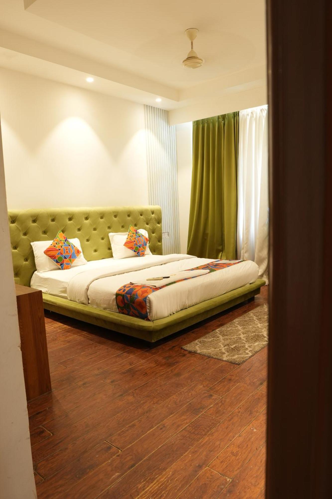 Hotel Elite Sector 45 I Gurgaon Central I Couple Friendly Luaran gambar